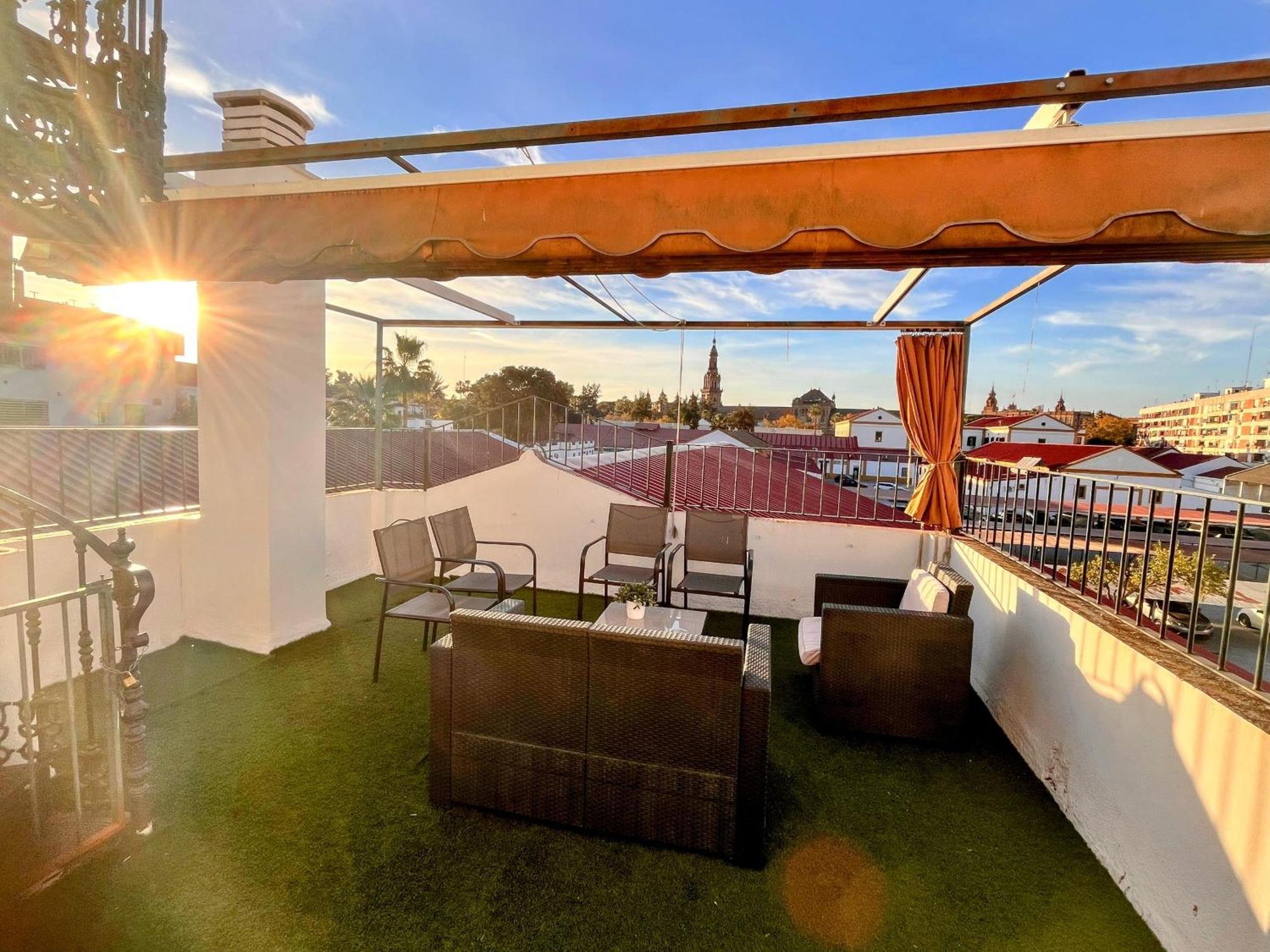 Plaza Espana Family House Seville Exterior photo